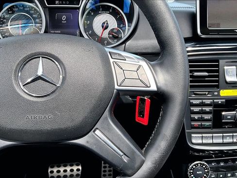 Used 2016 Mercedes-Benz G 63 AMG 4MATIC image 21