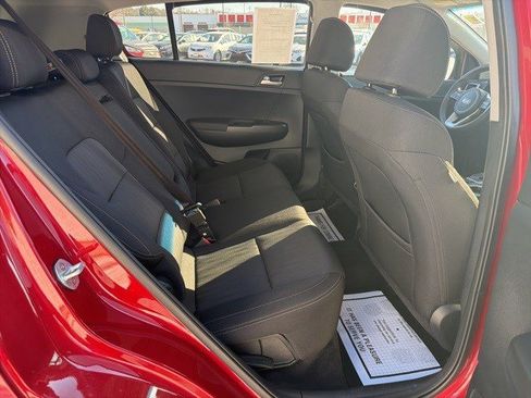 Used 2020 Kia Sportage LX image 15