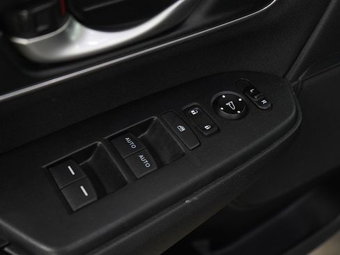 Used 2019 Honda CR-V EX image 19