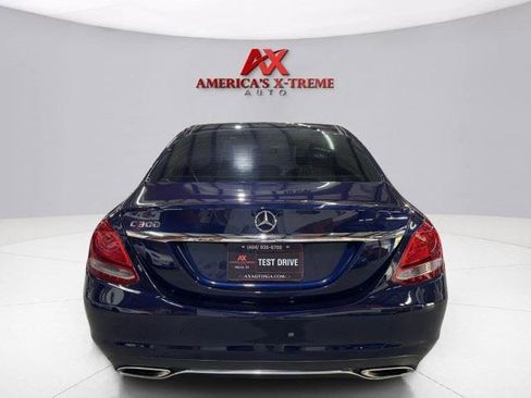 Used 2018 Mercedes-Benz C 300 Sedan image 5