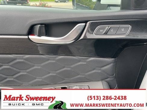 Used 2022 Hyundai Palisade Calligraphy w/ Cargo Package image 10