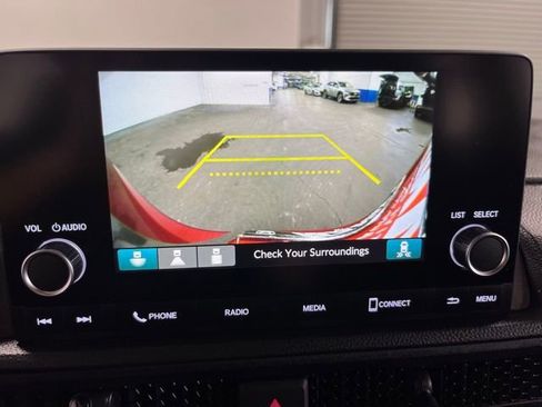 Used 2025 Honda CR-V Sport image 28