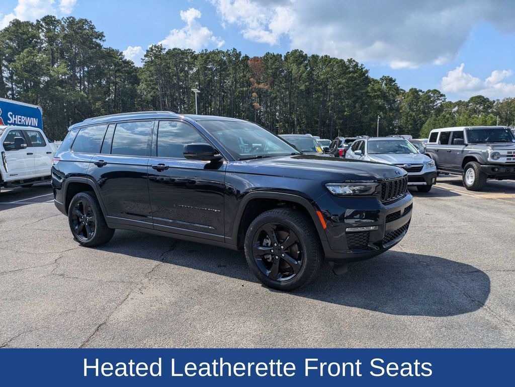Used 2024 Jeep Grand Cherokee L Limited w/ Black Appearance Package RWD image 2