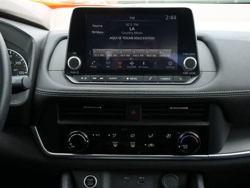 Used 2023 Nissan Rogue S FWD image 13