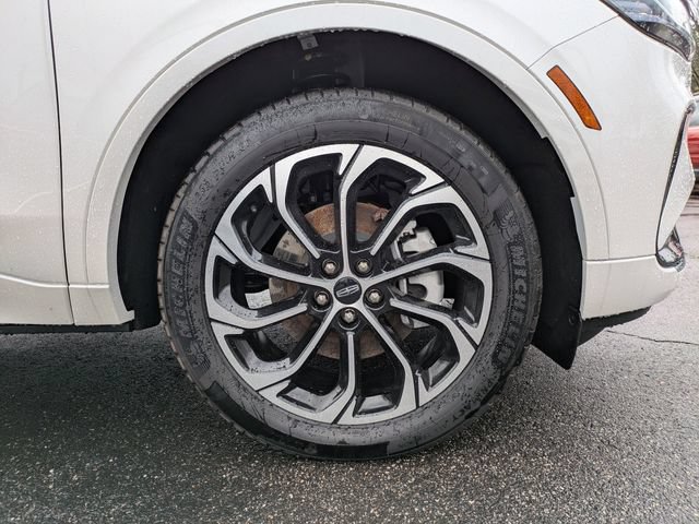 New 2026 Lincoln Nautilus Reserve AWD/4WD image 11