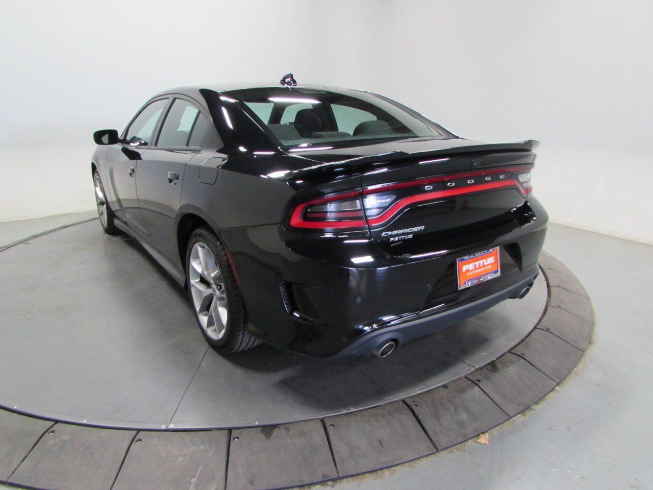 Used 2023 Dodge Charger GT RWD image 5
