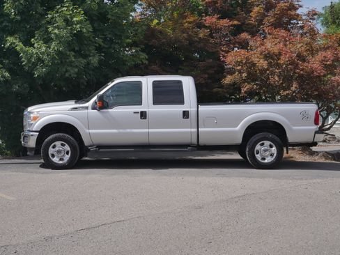 Used 2012 Ford F350 XLT w/ XLT Interior Pkg AWD/4WD image 12