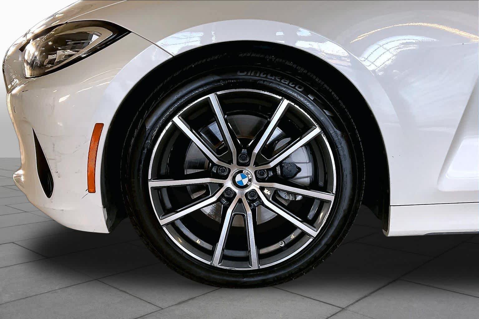 Used 2024 BMW 430i Convertible RWD image 10