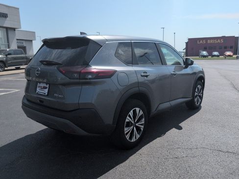 Used 2023 Nissan Rogue SV AWD/4WD image 9