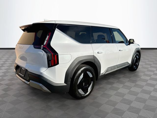 New 2026 Kia EV9 Light RWD image 7