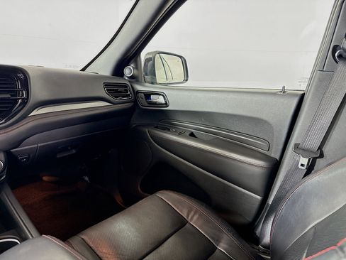Used 2023 Dodge Durango GT image 28