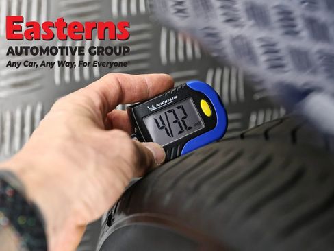 Used 2018 Tesla Model 3 Performance image 24