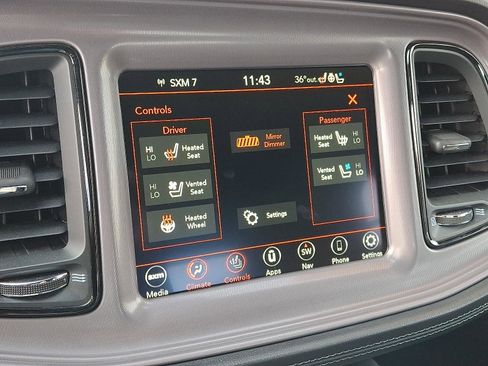 Certified 2023 Dodge Challenger R/T w/ Plus Package image 17