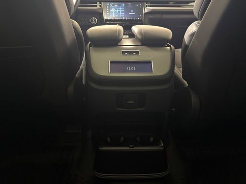 New 2025 Lincoln Navigator L Reserve w/ Jet Appearance Package AWD/4WD image 58