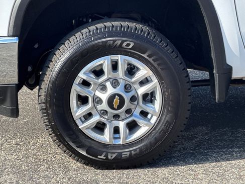 Used 2023 Chevrolet Silverado 2500 LT w/ Convenience Package image 26