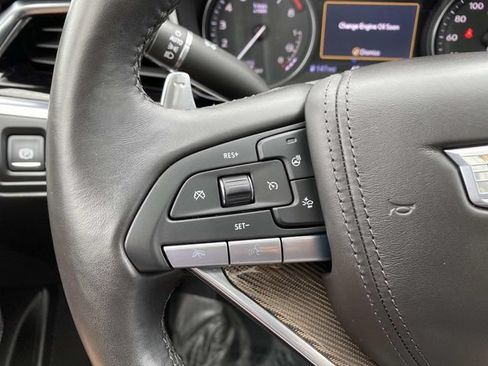 Used 2022 Cadillac XT6 Sport w/ Platinum Package AWD/4WD image 16