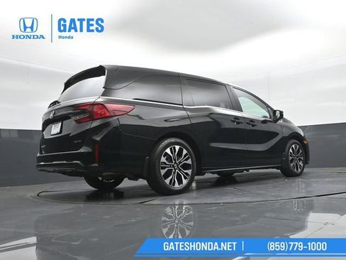 Certified 2025 Honda Odyssey Elite image 46