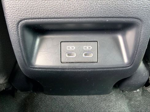 Used 2024 Toyota Corolla LE image 34