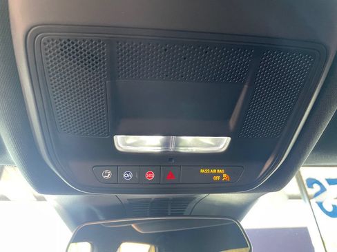 Used 2024 Chevrolet Blazer EV LT AWD/4WD image 47