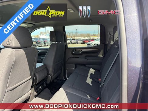 Certified 2022 Chevrolet Silverado 1500 LT AWD/4WD image 8