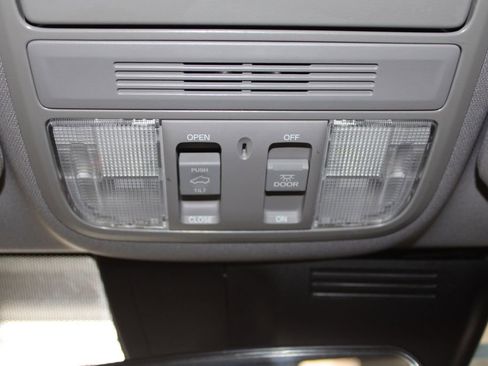 Used 2020 Honda CR-V EX image 36