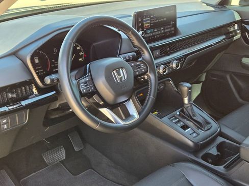 Used 2025 Honda CR-V EX-L image 10