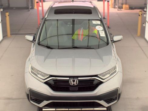Used 2021 Honda CR-V Touring image 2