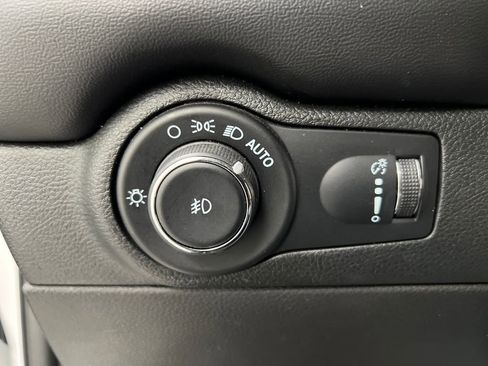 Used 2023 Dodge Durango GT image 46