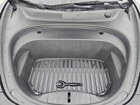 Used 2022 Tesla Model 3 Performance image 33