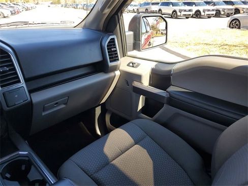 Used 2020 Ford F150 XLT w/ Trailer Tow Package image 9