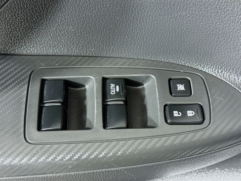 Used 2019 Mitsubishi Eclipse Cross SEL image 24