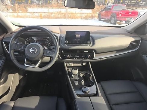 Certified 2023 Nissan Rogue SV w/ SV Premium Package image 8