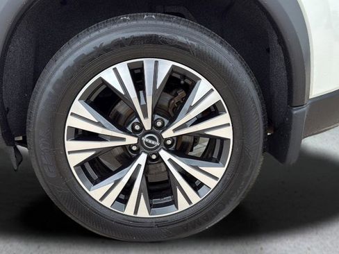 Certified 2023 Nissan Rogue SV AWD/4WD image 25
