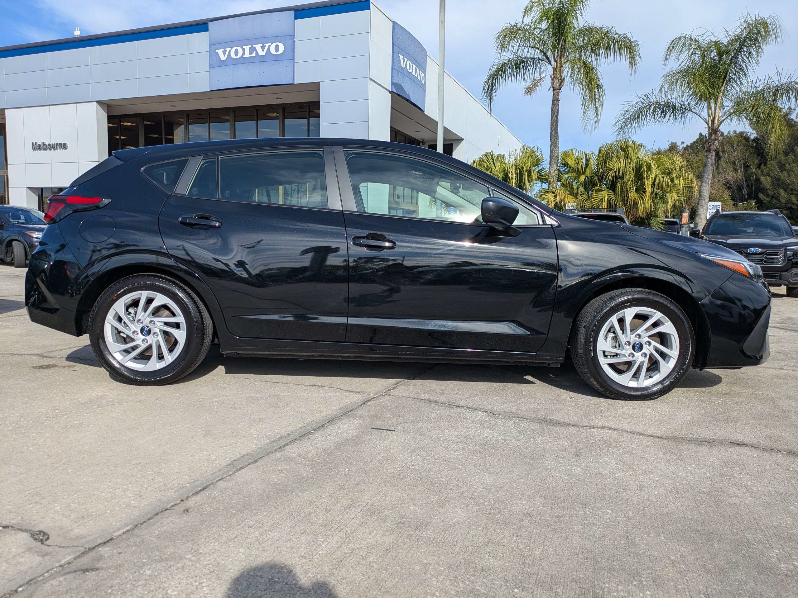 Used 2025 Subaru Impreza 2.0i AWD/4WD image 3