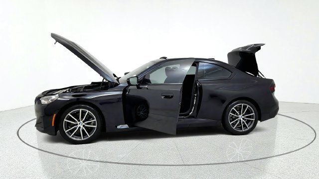 Used 2025 BMW 230i xDrive Coupe w/ Premium Package AWD/4WD image 15