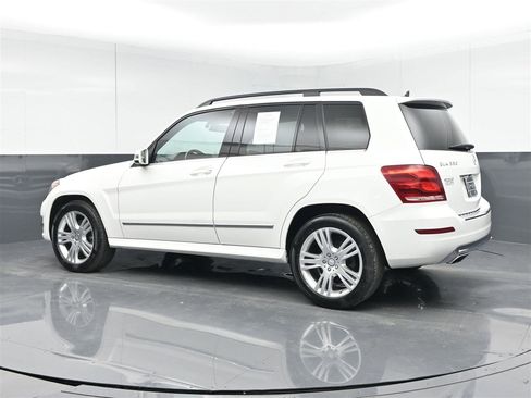 Used 2015 Mercedes-Benz GLK 350 4MATIC image 7