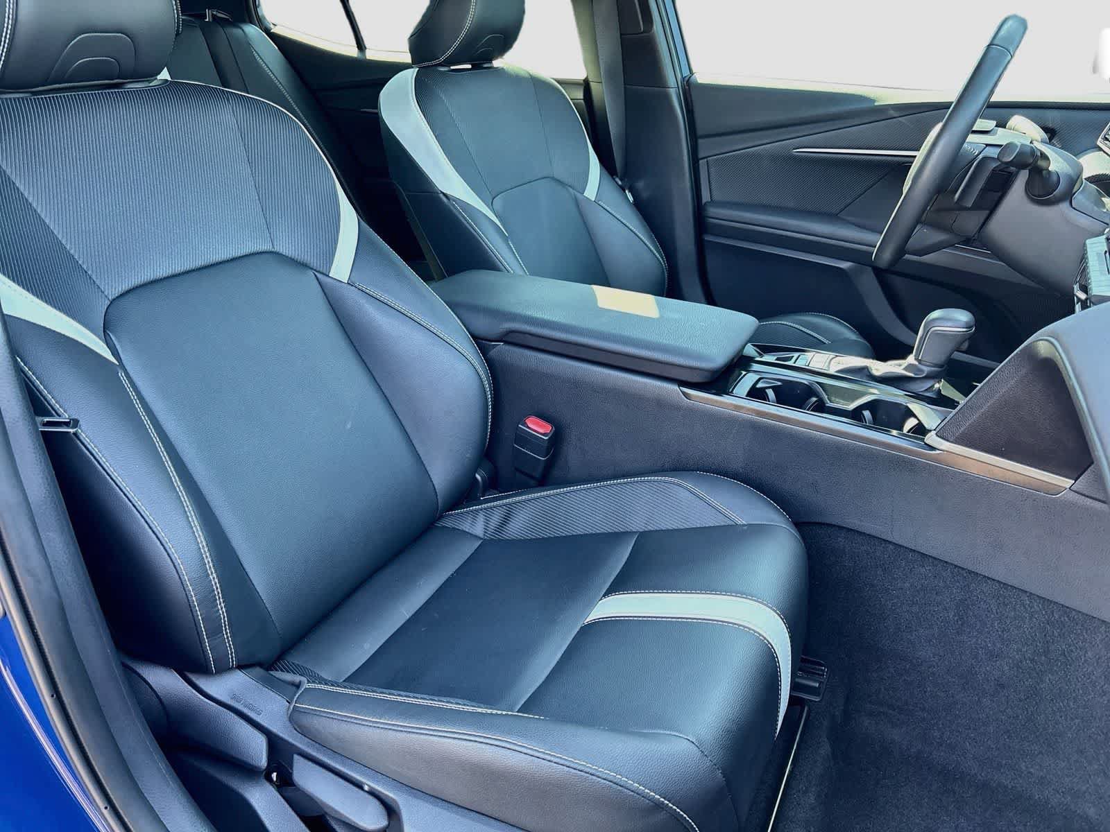 Used 2025 Toyota Camry SE w/ Convenience Package FWD image 28