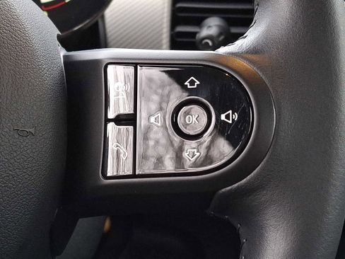 Used 2023 MINI Cooper Convertible image 19