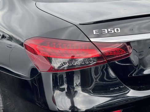 Used 2022 Mercedes-Benz E 350 Sedan image 12
