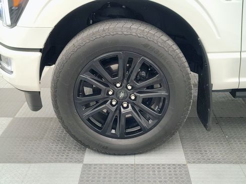 Used 2025 Ford F150 Platinum w/ Equipment Group 702A High AWD/4WD image 18