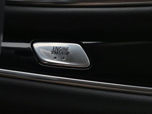 Used 2023 Buick Enclave Avenir w/ Avenir Technology Package FWD image 40