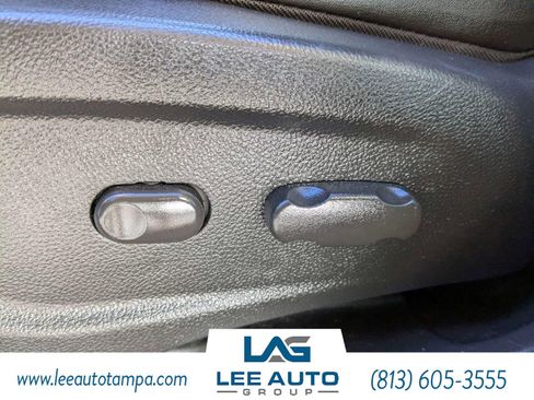 Used 2018 Buick Encore Essence FWD image 20