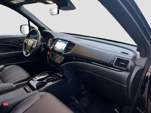 Used 2023 Honda Ridgeline Black Edition image 30