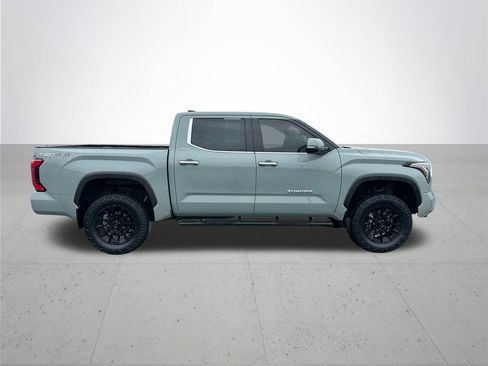 Used 2022 Toyota Tundra Limited image 6
