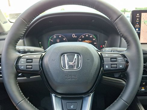 New 2025 Honda Accord Touring image 9