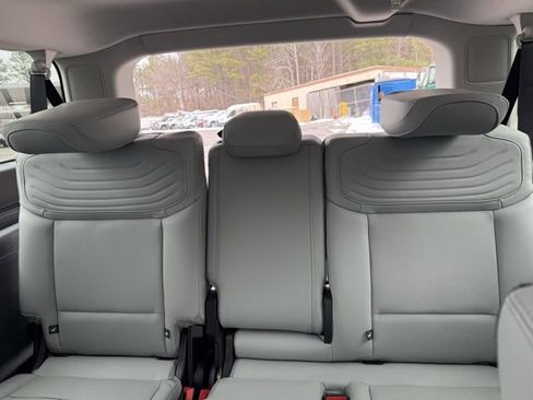 New 2025 Ford Expedition Max Platinum w/ Platinum Ultimate Package image 22