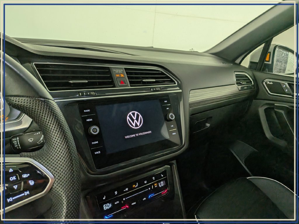Used 2024 Volkswagen Tiguan SEL R-Line AWD/4WD image 24