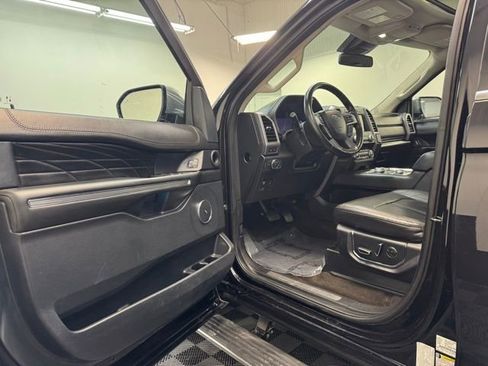 Used 2021 Ford Expedition Max Platinum image 10