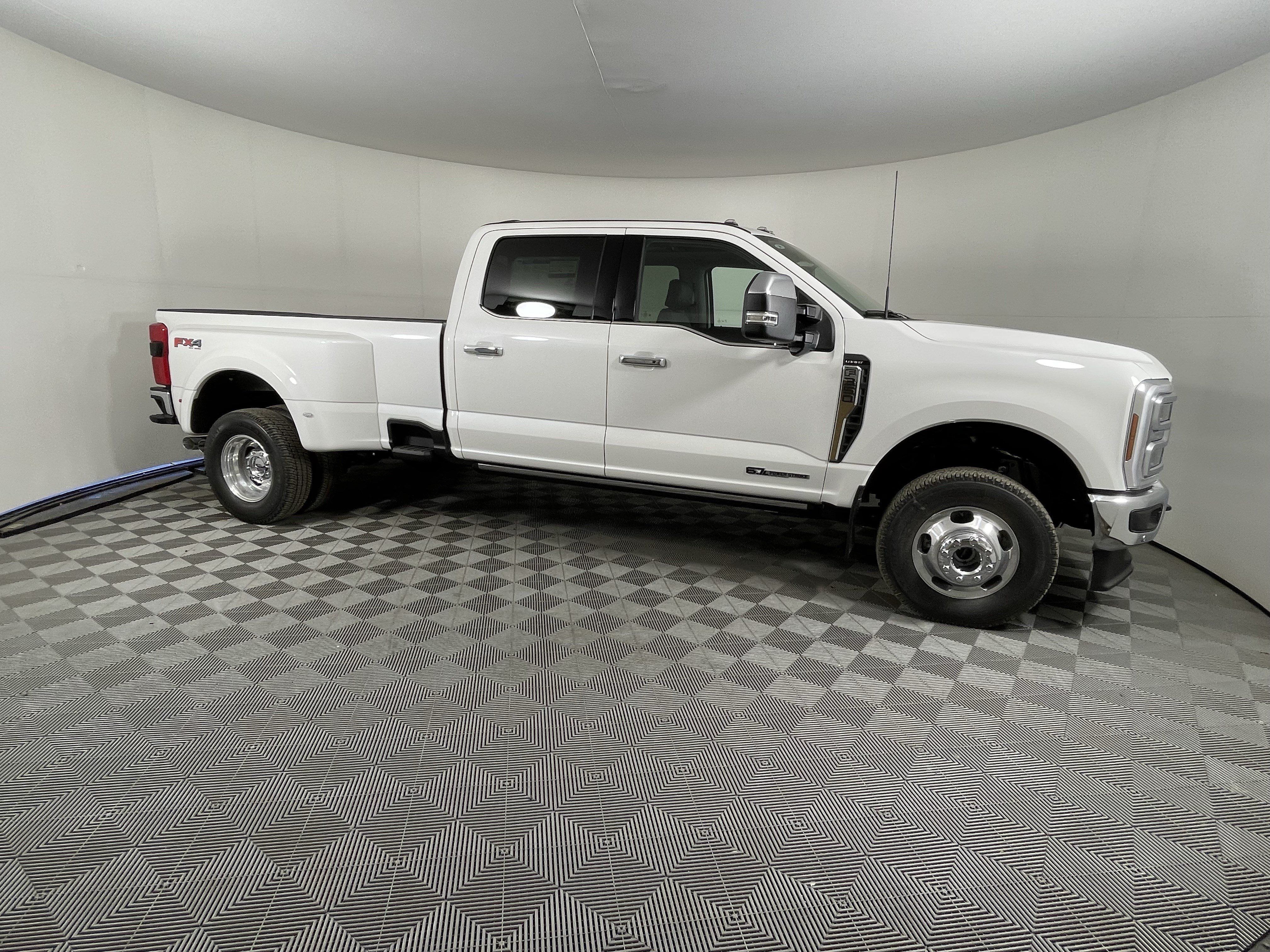 New 2026 Ford F350 Lariat w/ Lariat Ultimate Package AWD/4WD image 5