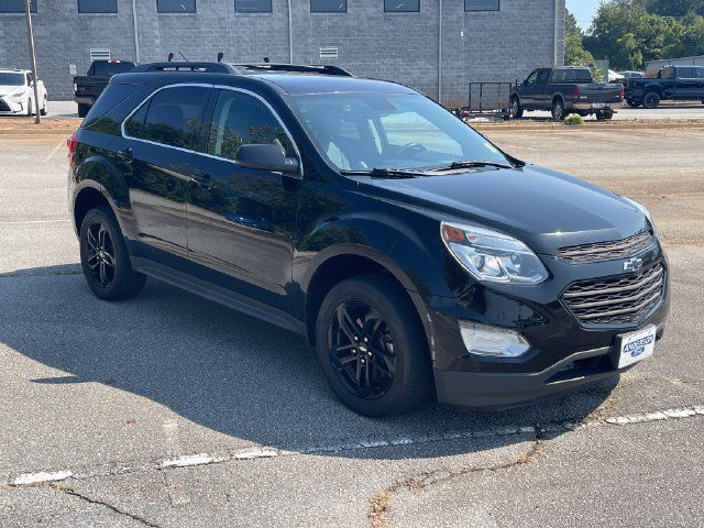 Used 2017 Chevrolet Equinox LT w/ Midnight Edition FWD image 4